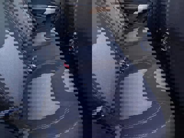 Used 2017 Jeep Cherokee Sport image 19