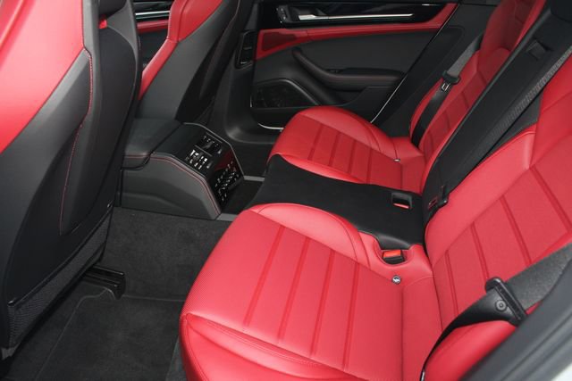 New 2025 Porsche Panamera 4 image 23
