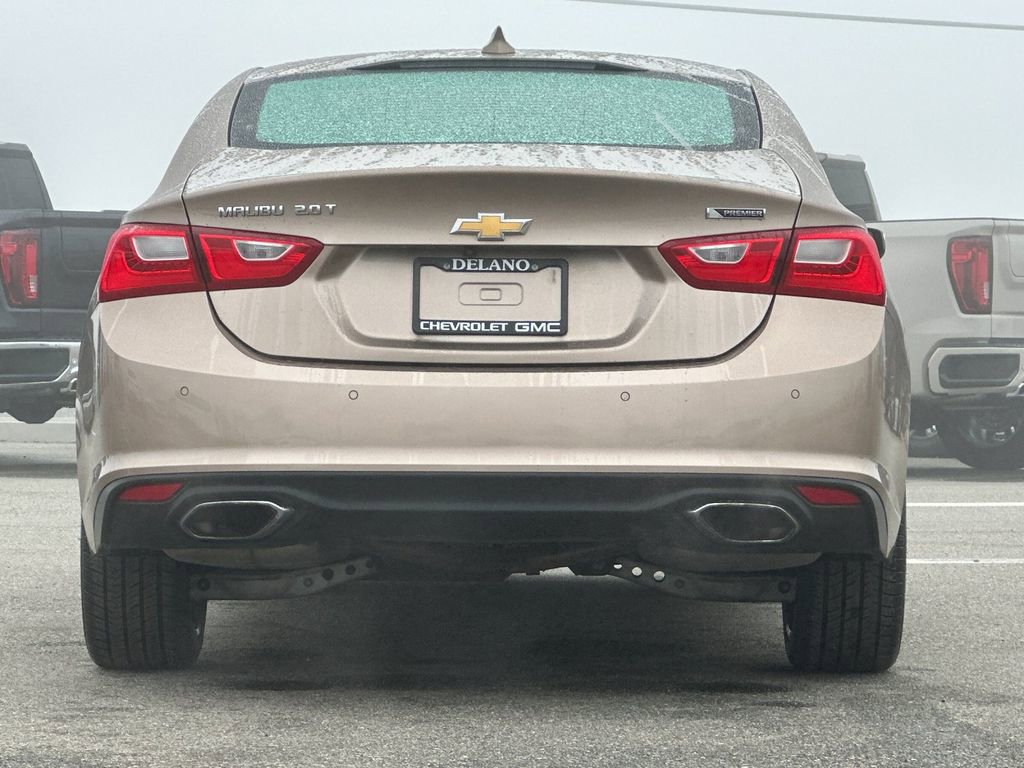 Used 2018 Chevrolet Malibu Premier w/ Premier Sun and Wheel Package image 8