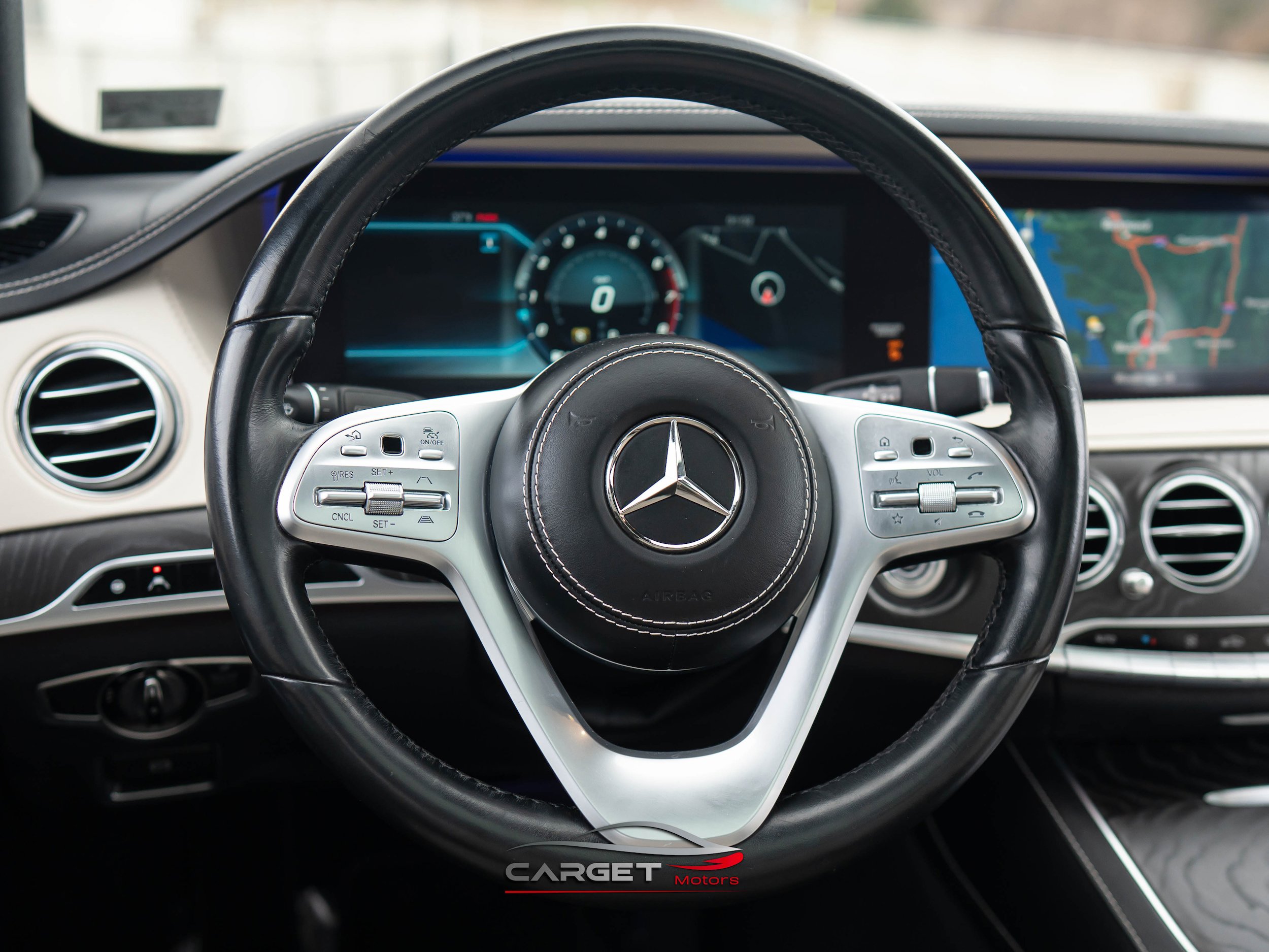 Used 2018 Mercedes-Benz S 560 Sedan image 23