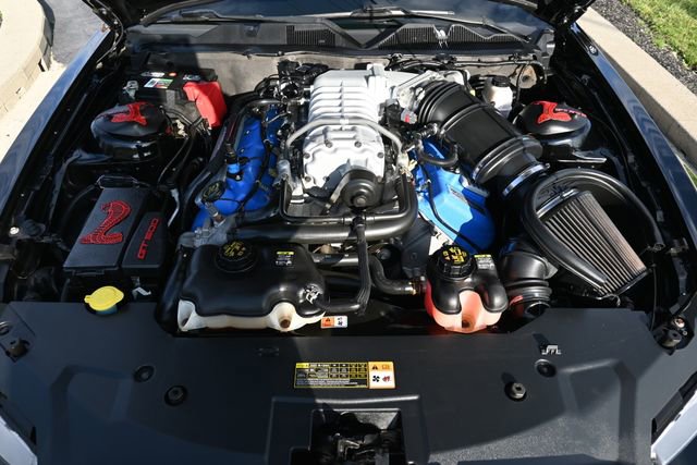 Used 2011 Ford Mustang Shelby GT500 w/ SVT Performance Pkg image 15