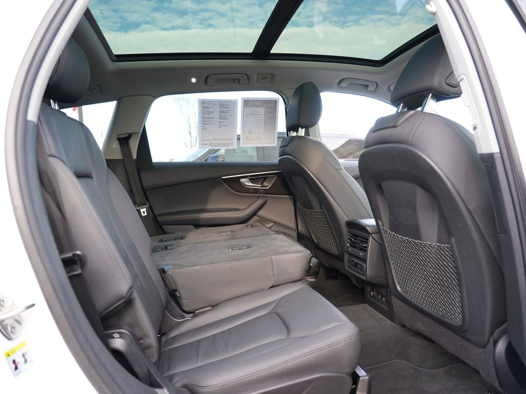 Used 2024 Audi Q7 3.0T Premium Plus image 14