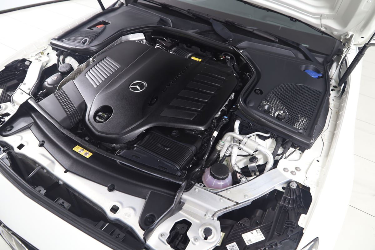 Used 2023 Mercedes-Benz E 450 Cabriolet w/ AMG Line image 27
