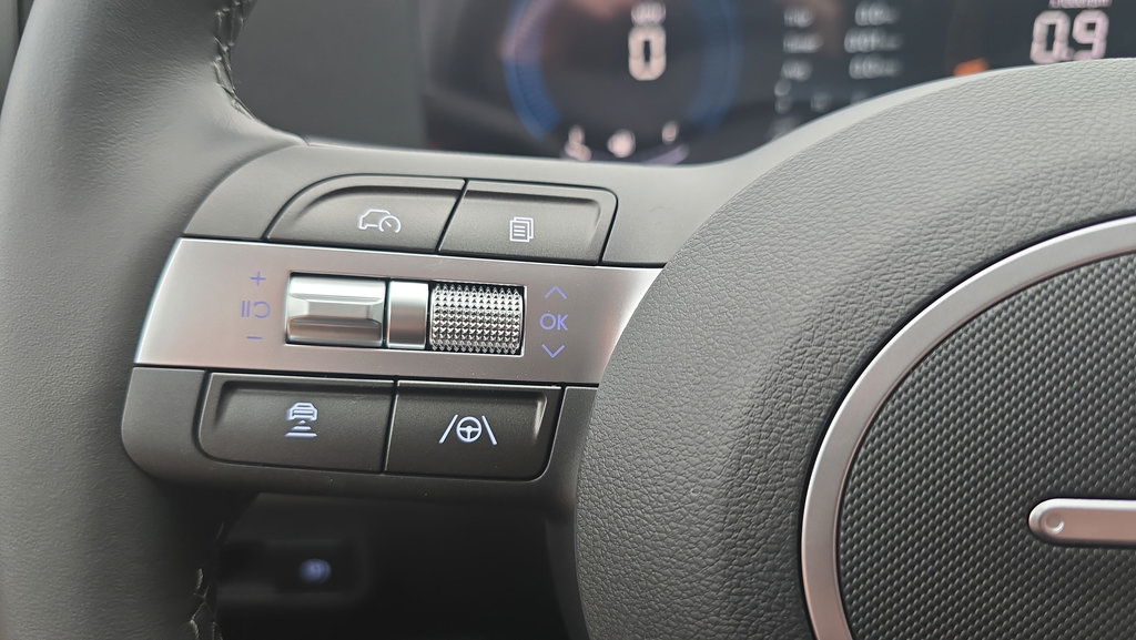 New 2027 Hyundai Kona SEL Sport FWD image 23