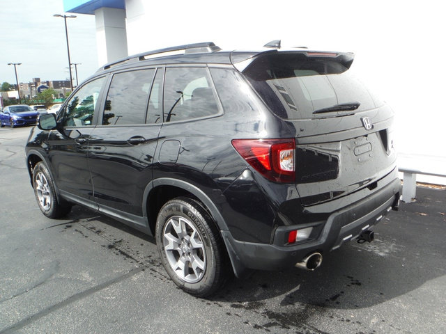 Used 2023 Honda Passport TrailSport image 12