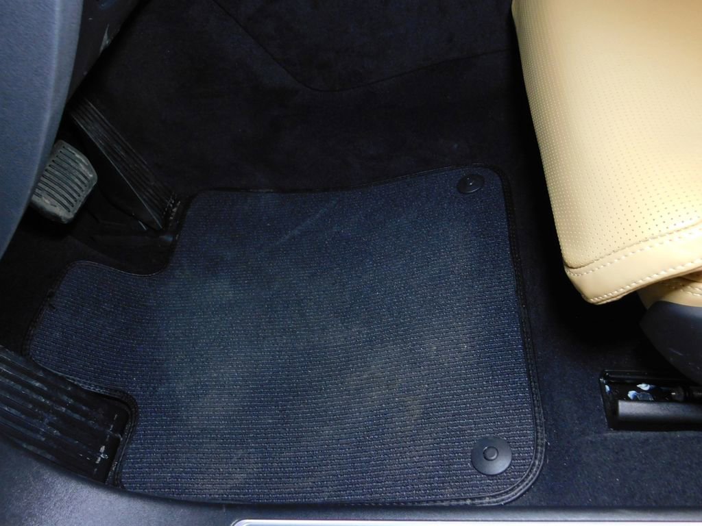 Used 2026 Volvo V90 B6 Cross Country Ultra image 32