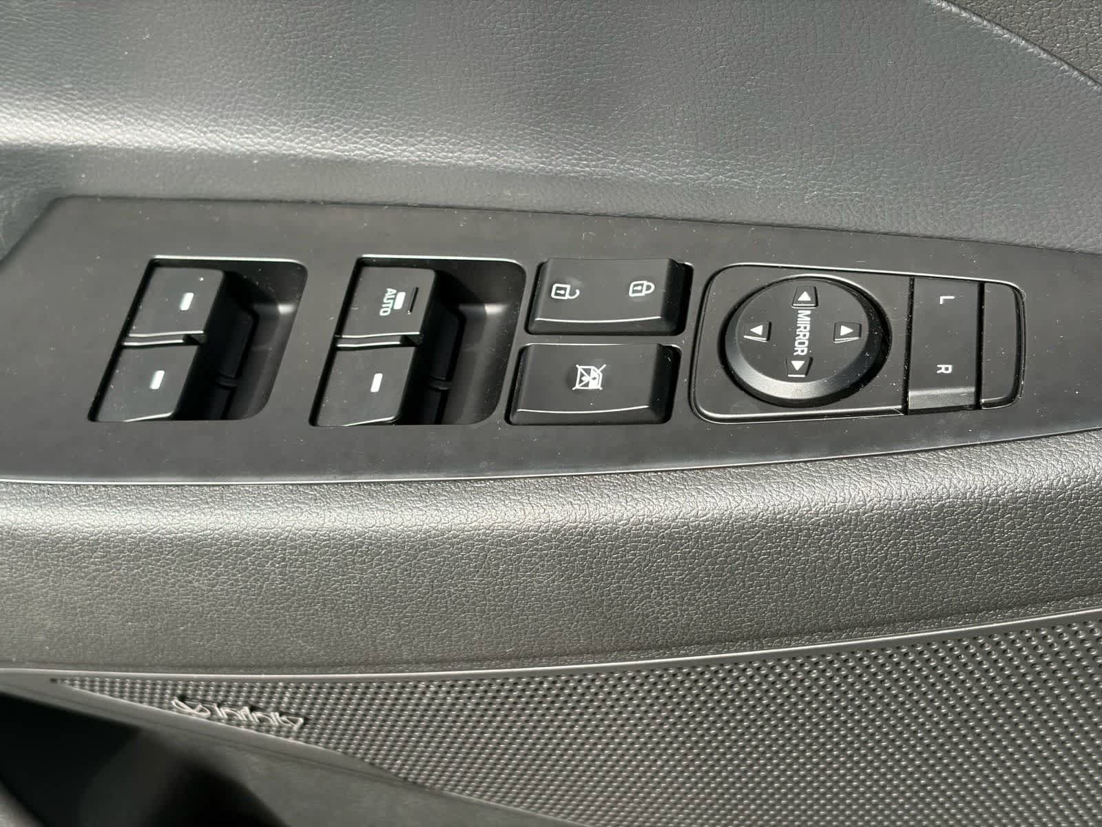 Used 2019 Hyundai Tucson Night FWD image 16