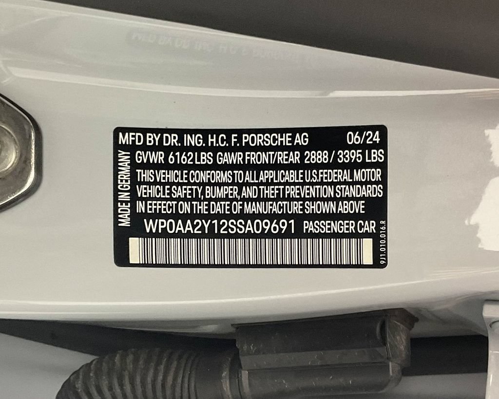 Certified 2025 Porsche Taycan RWD image 31