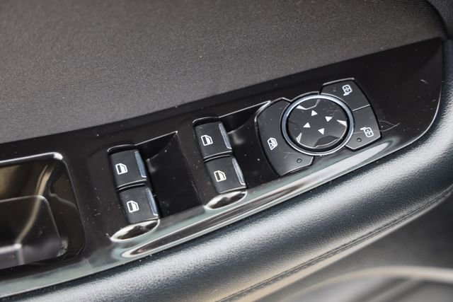 Used 2015 Ford Edge SEL FWD image 22