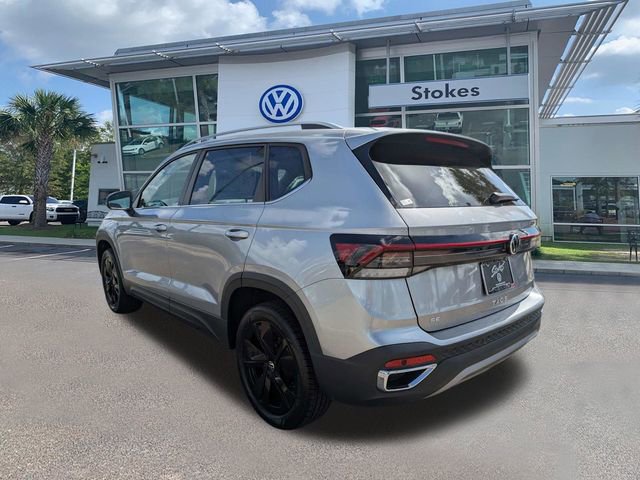 New 2026 Volkswagen Taos SE FWD image 6