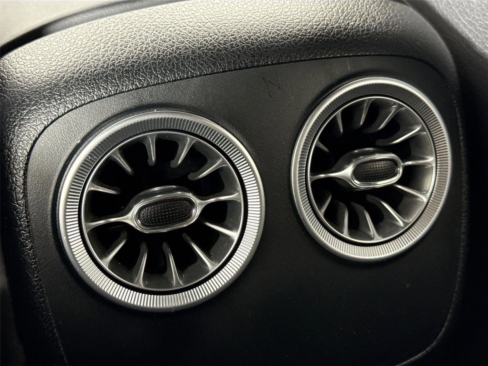 Used 2020 Mercedes-Benz E 53 AMG 4MATIC Cabriolet image 40