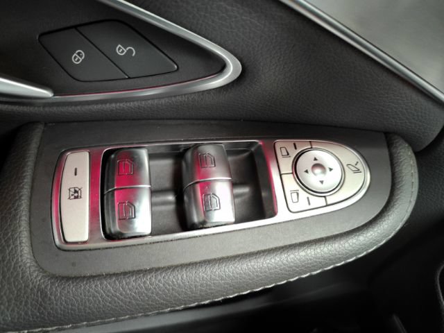 Used 2019 Mercedes-Benz C 300 Sedan w/ Multimedia Package image 34