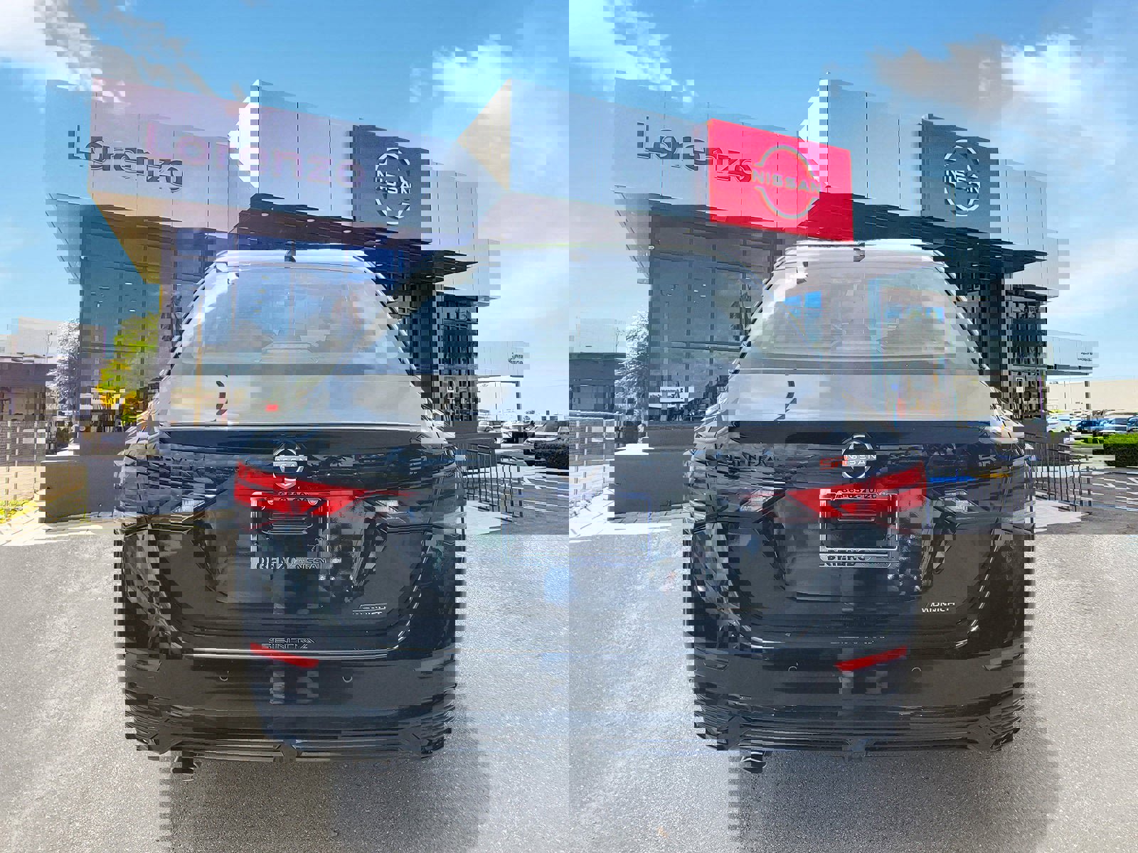 New 2025 Nissan Sentra SR w/ Midnight Edition image 5