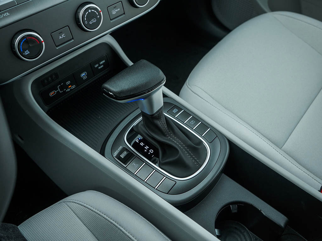 New 2026 Hyundai Kona SE AWD/4WD image 25