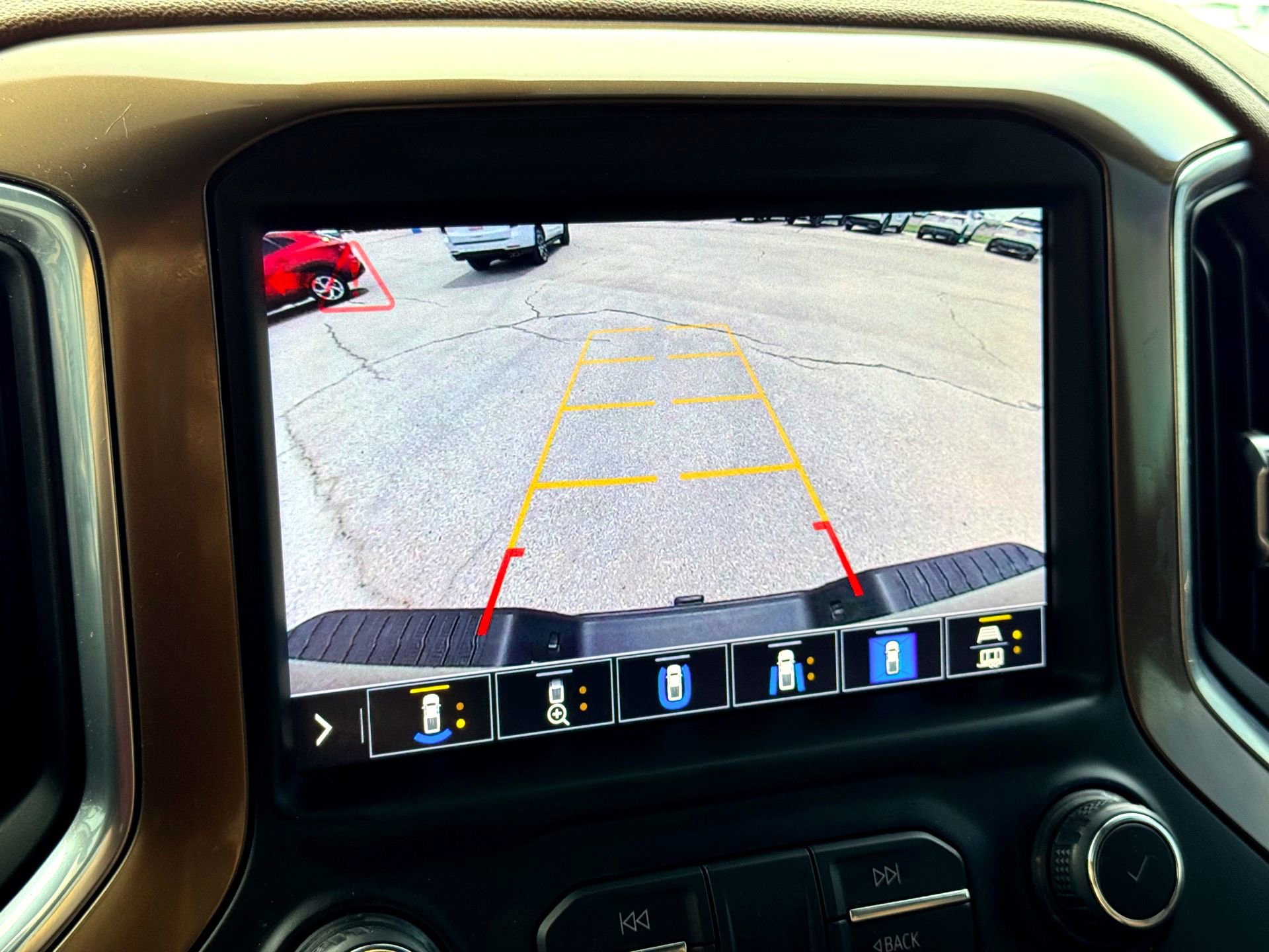 Used 2021 Chevrolet Silverado 3500 High Country AWD/4WD image 31