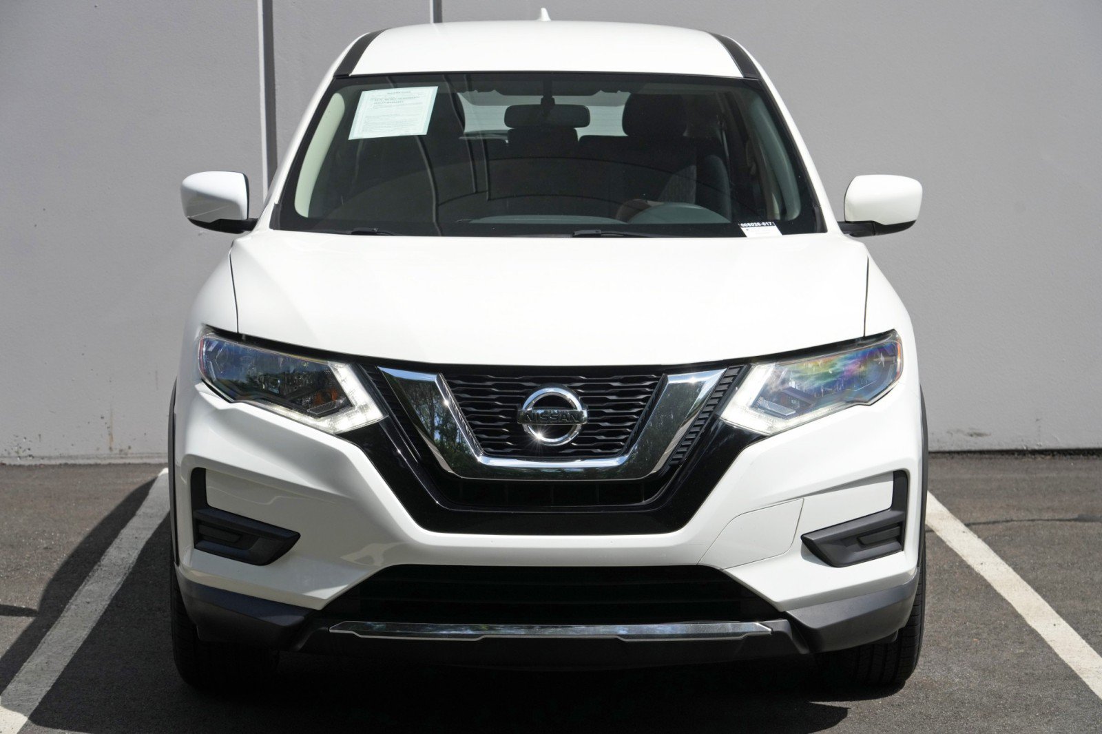 Used 2017 Nissan Rogue S AWD/4WD image 38