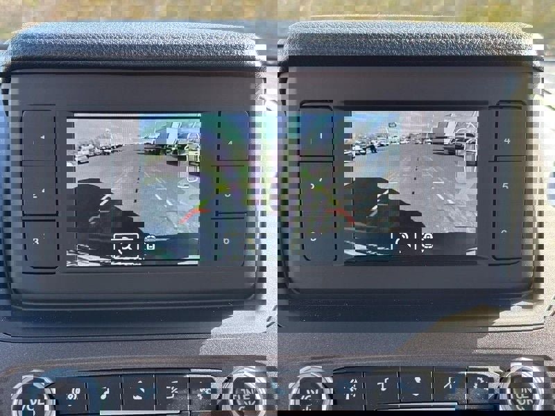 Used 2022 Ford Transit Connect XL image 22