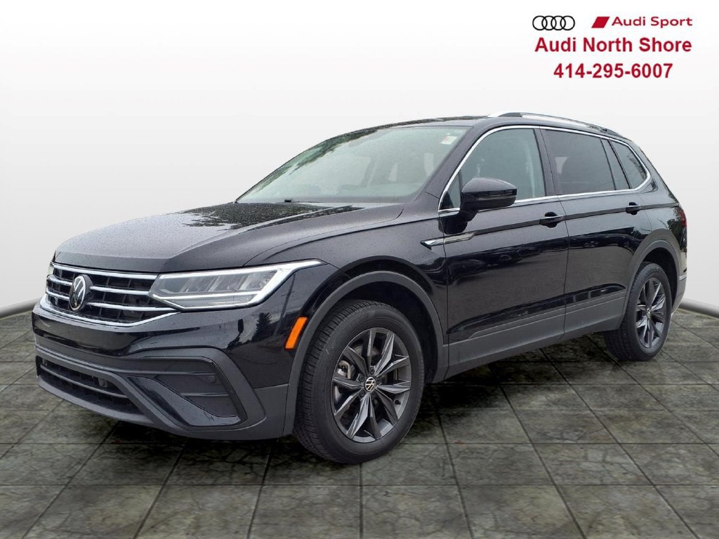 Used 2023 Volkswagen Tiguan SE AWD/4WD image 2