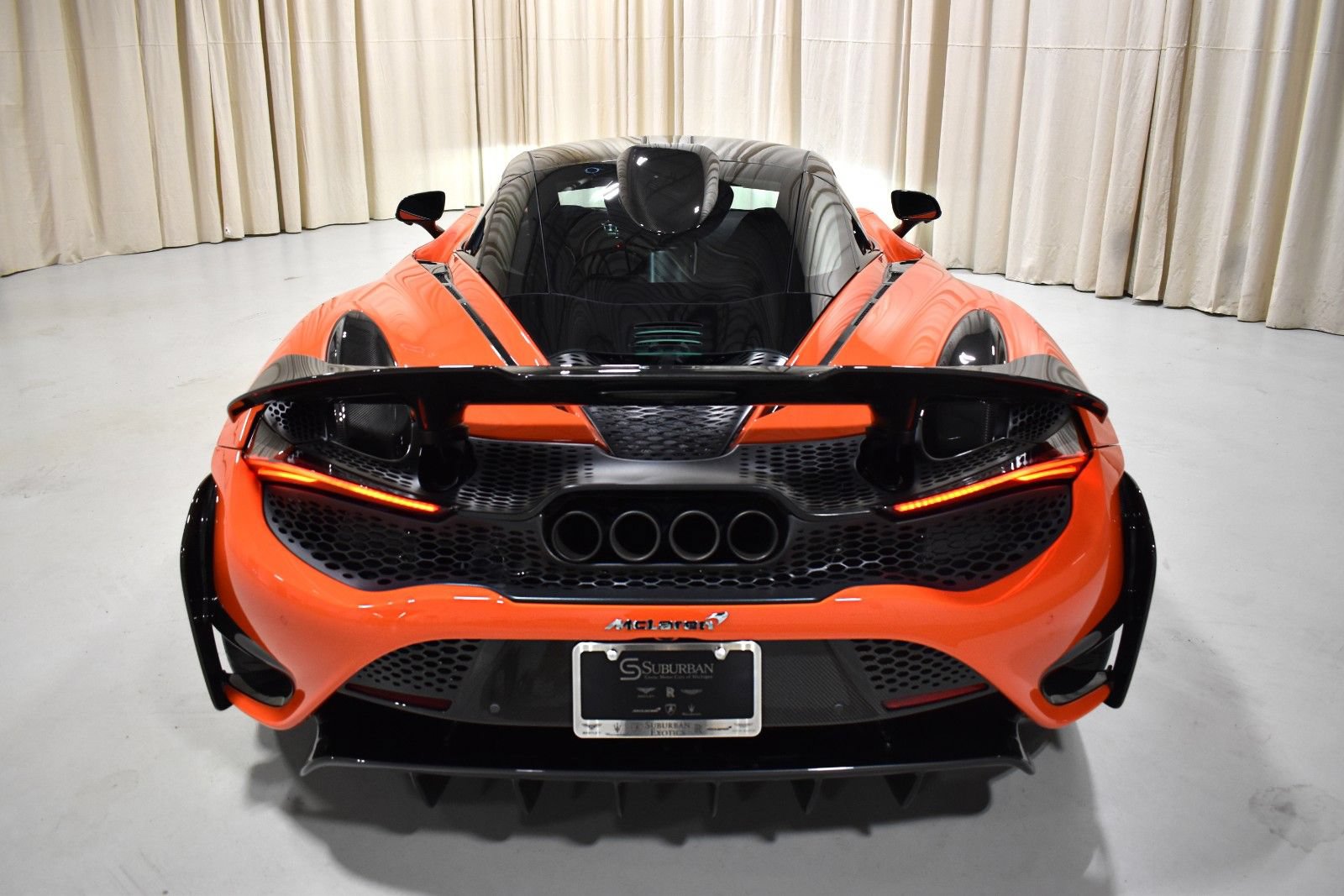 Used 2021 McLaren 765LT RWD image 7