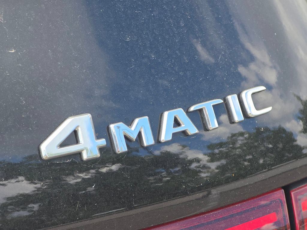 Used 2026 Mercedes-Benz GLB 250 4MATIC image 4