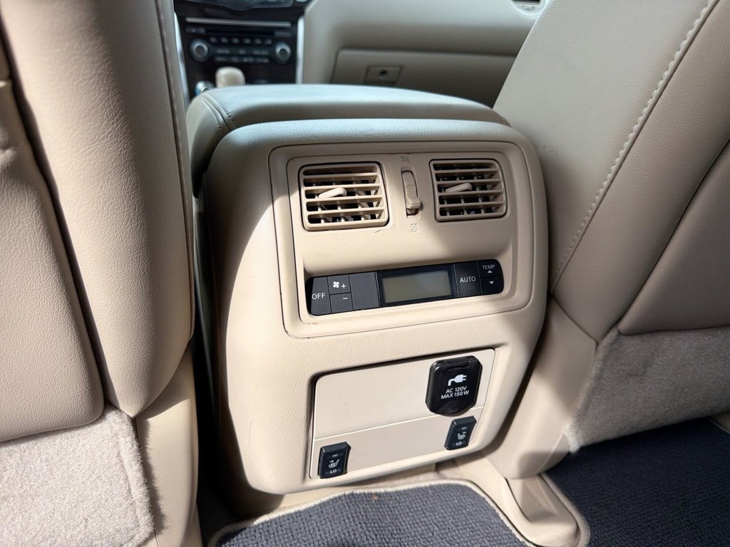 Used 2014 Nissan Pathfinder Platinum w/ Cargo Package FWD image 25