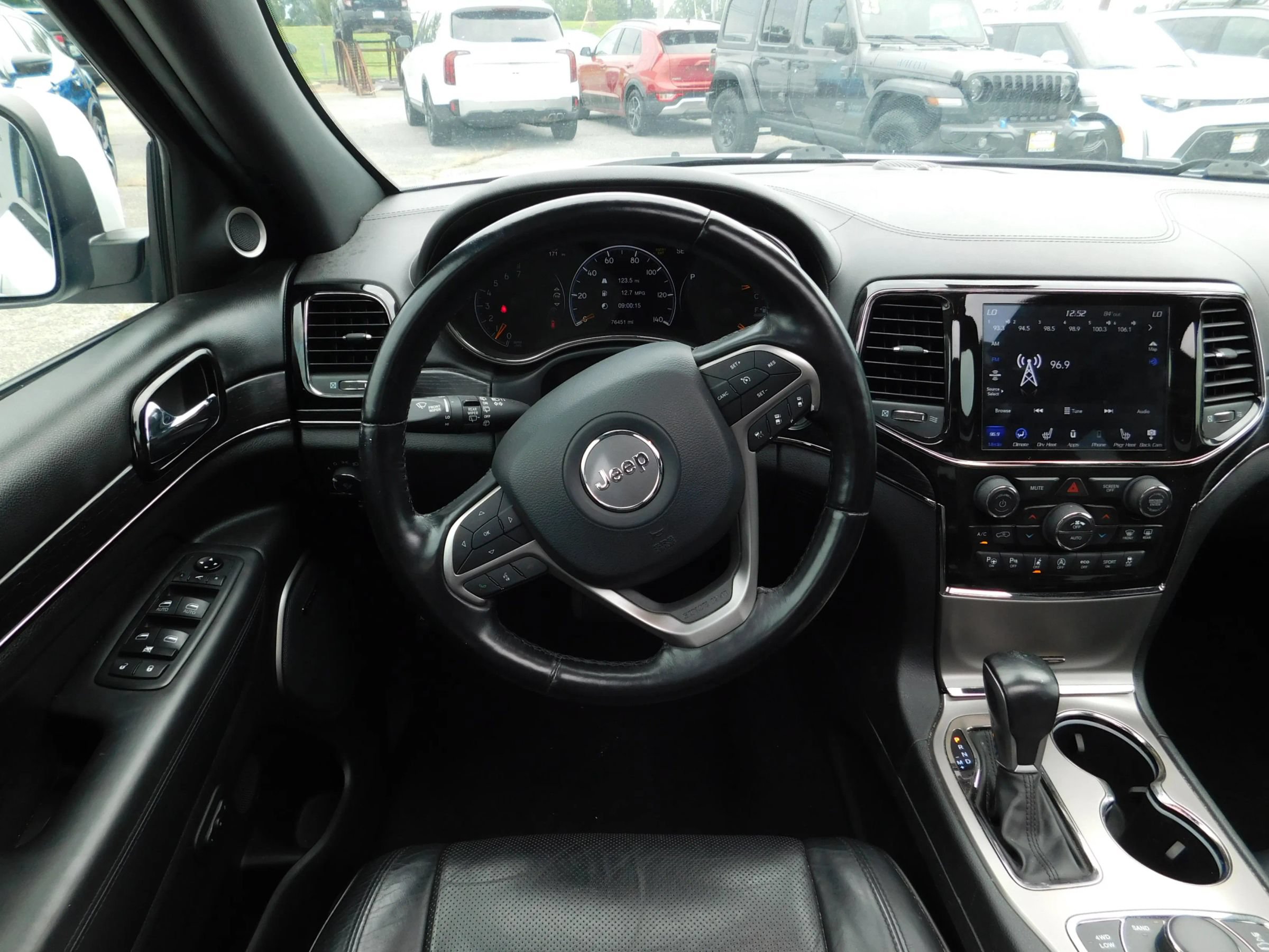 Used 2021 Jeep Grand Cherokee High Altitude AWD/4WD image 16