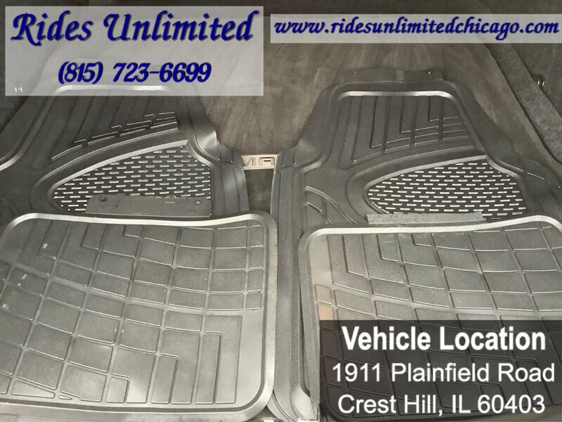 Used 2009 Chevrolet Malibu LTZ w/ HFV6 Engine Package FWD image 34