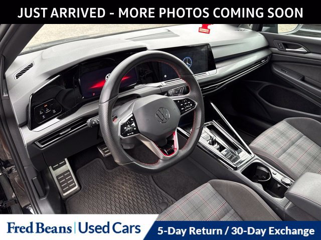 Used 2024 Volkswagen GTI SE FWD image 15