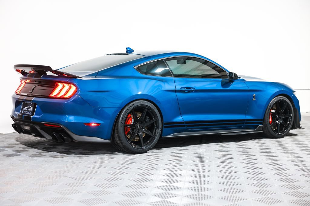 Used 2020 Ford Mustang Shelby GT500 w/ Technology Package image 6
