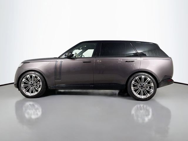 New 2026 Land Rover Range Rover Long Wheelbase SE image 8