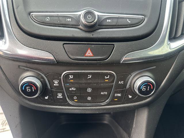 Used 2018 Chevrolet Equinox LT image 39