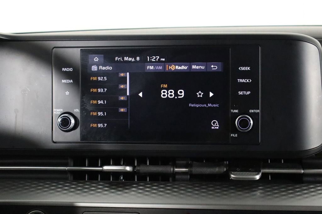 Used 2022 Kia Carnival LX FWD image 28