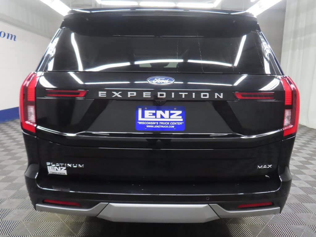 Used 2025 Ford Expedition Max Platinum w/ Platinum Ultimate Package AWD/4WD image 46