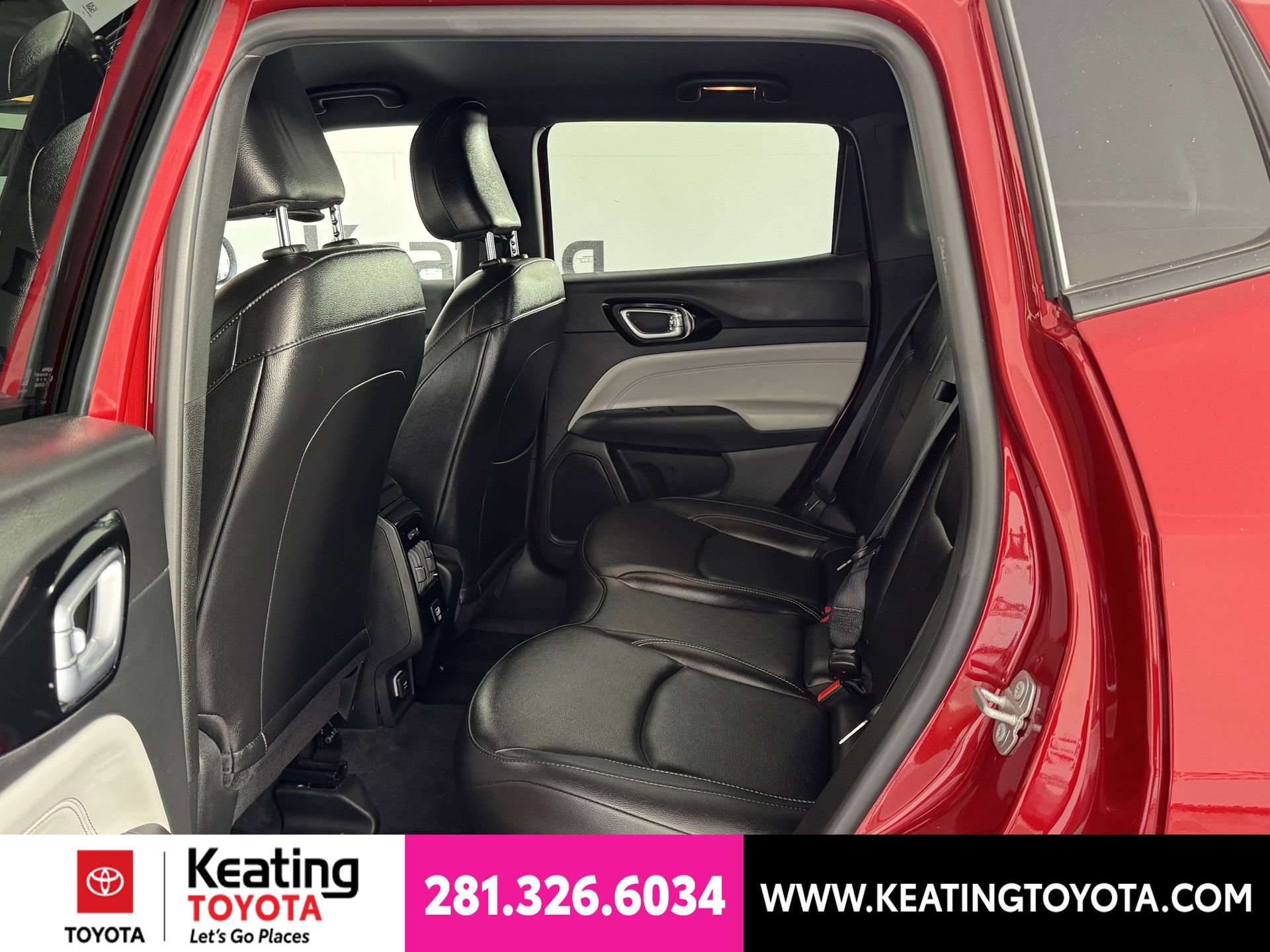 Used 2025 Jeep Compass Limited AWD/4WD image 15