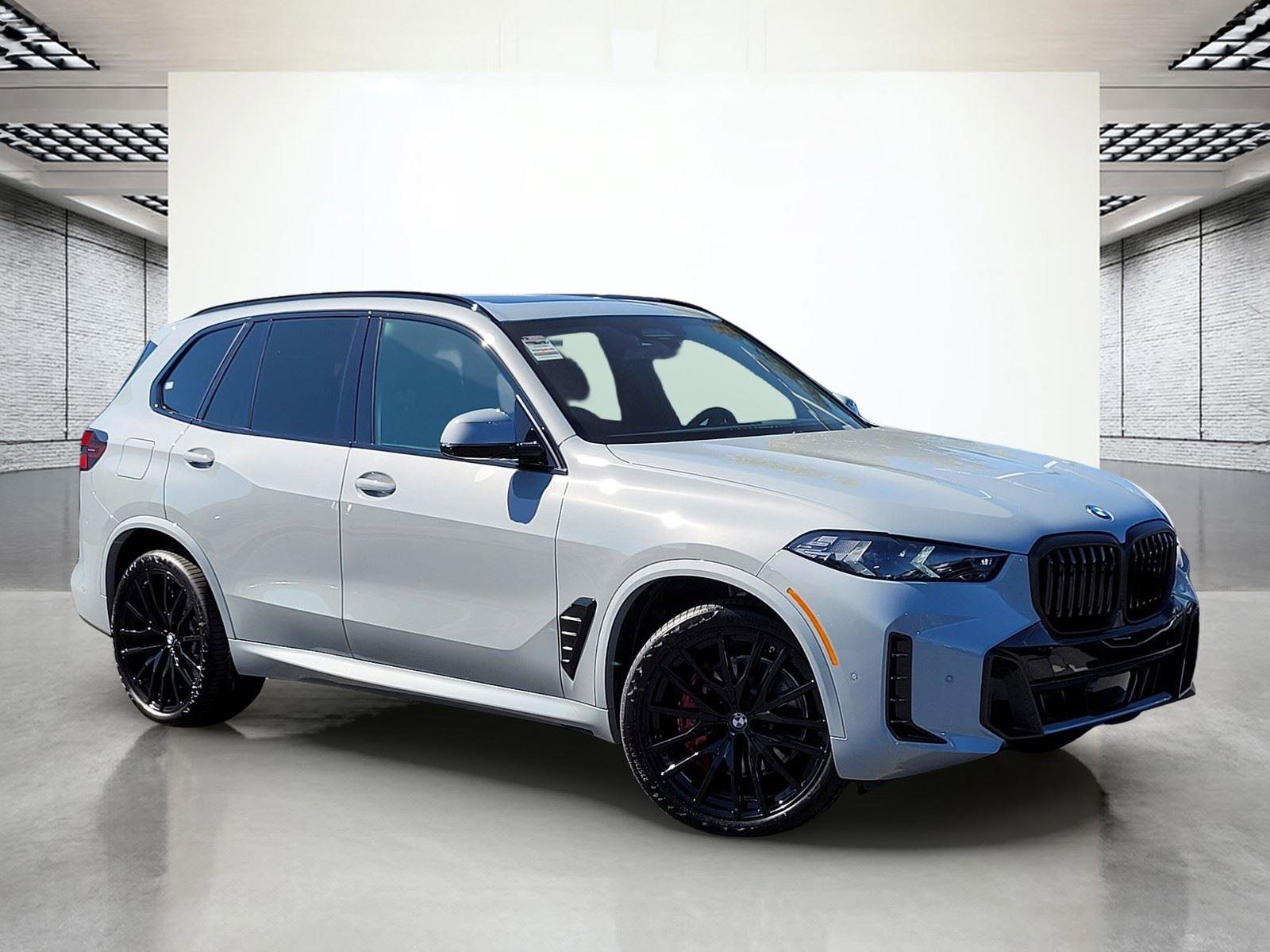 New 2026 BMW X5 xDrive40i w/ M Sport Package AWD/4WD image 2