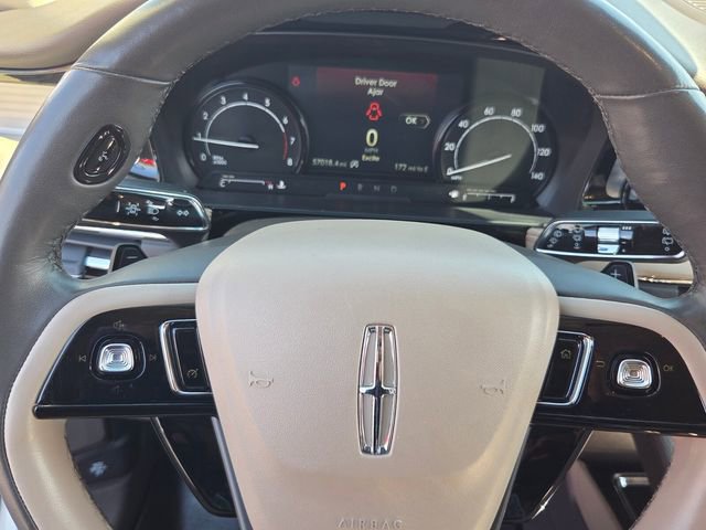 Used 2022 Lincoln Corsair Standard w/ Premium Package image 21