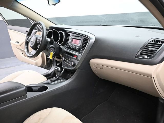 Used 2014 Kia Optima LX image 25