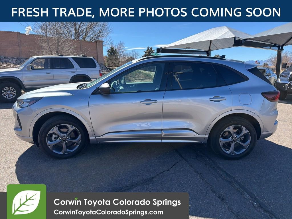 Used 2023 Ford Escape ST-Line image 4