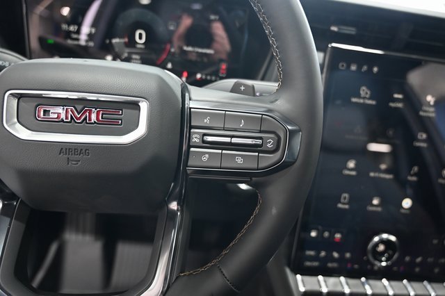 New 2026 GMC Terrain AT4 w/ Convenience Package III image 23