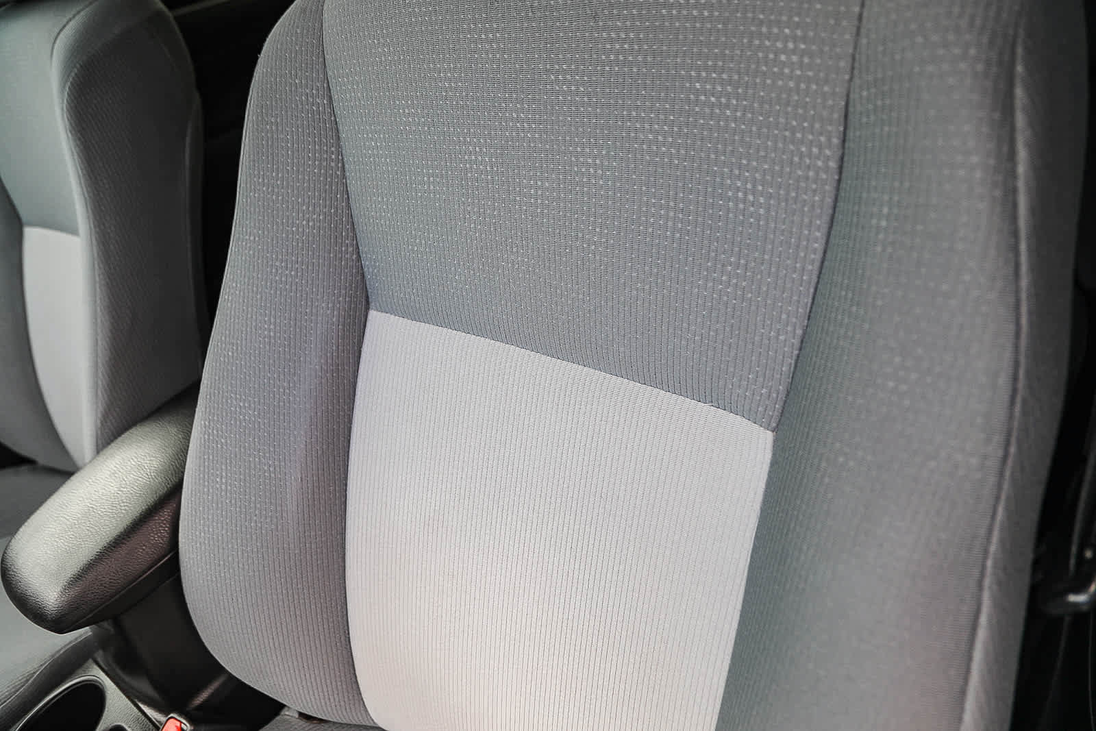 Used 2016 Toyota Corolla L FWD image 24