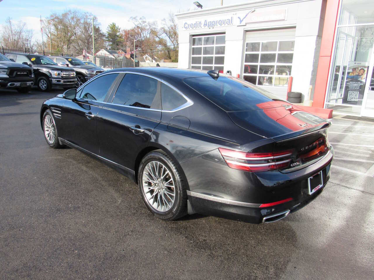 Used 2022 Genesis G80 2.5T image 7