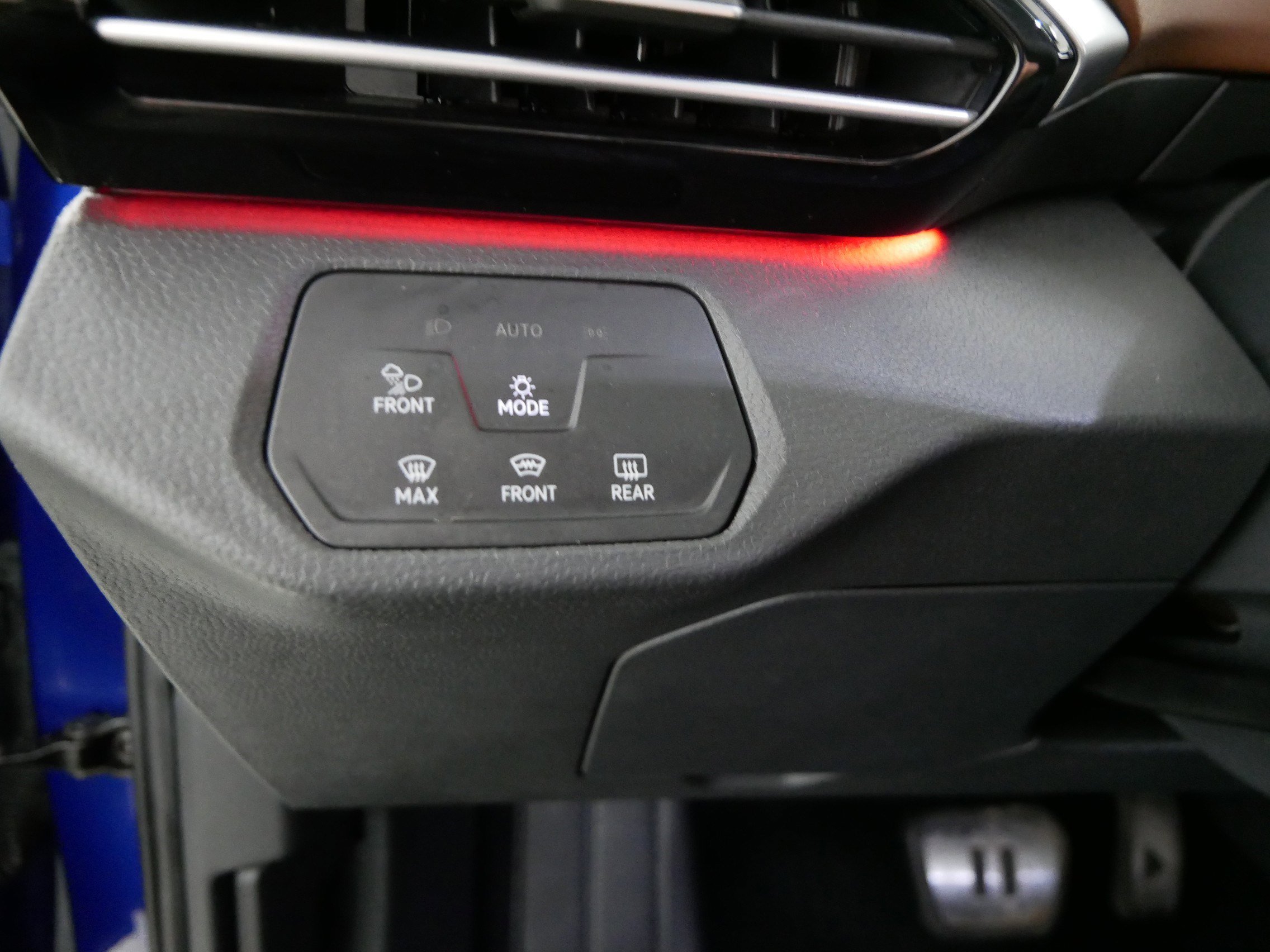 Used 2022 Volkswagen ID.4 Pro S AWD/4WD image 26