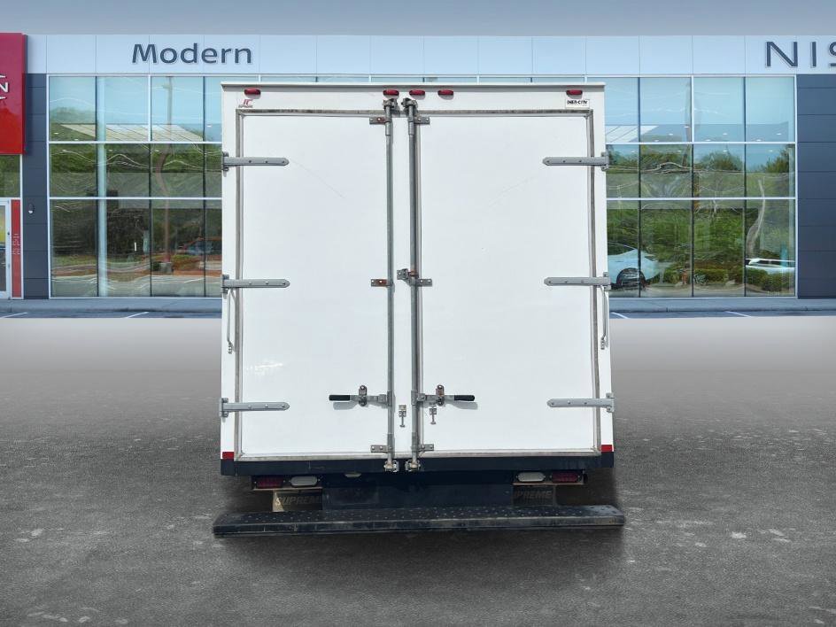 Used 2015 Chevrolet Express 3500 Extended image 6
