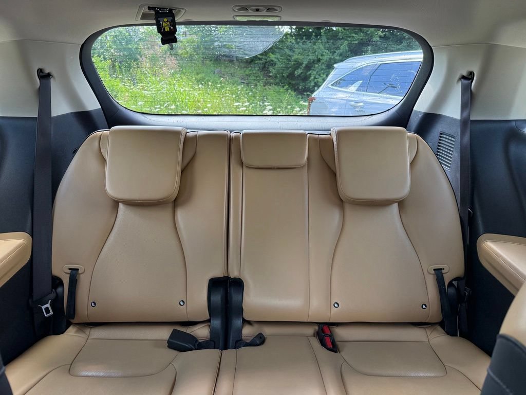 Used 2024 Kia Carnival LX FWD image 53