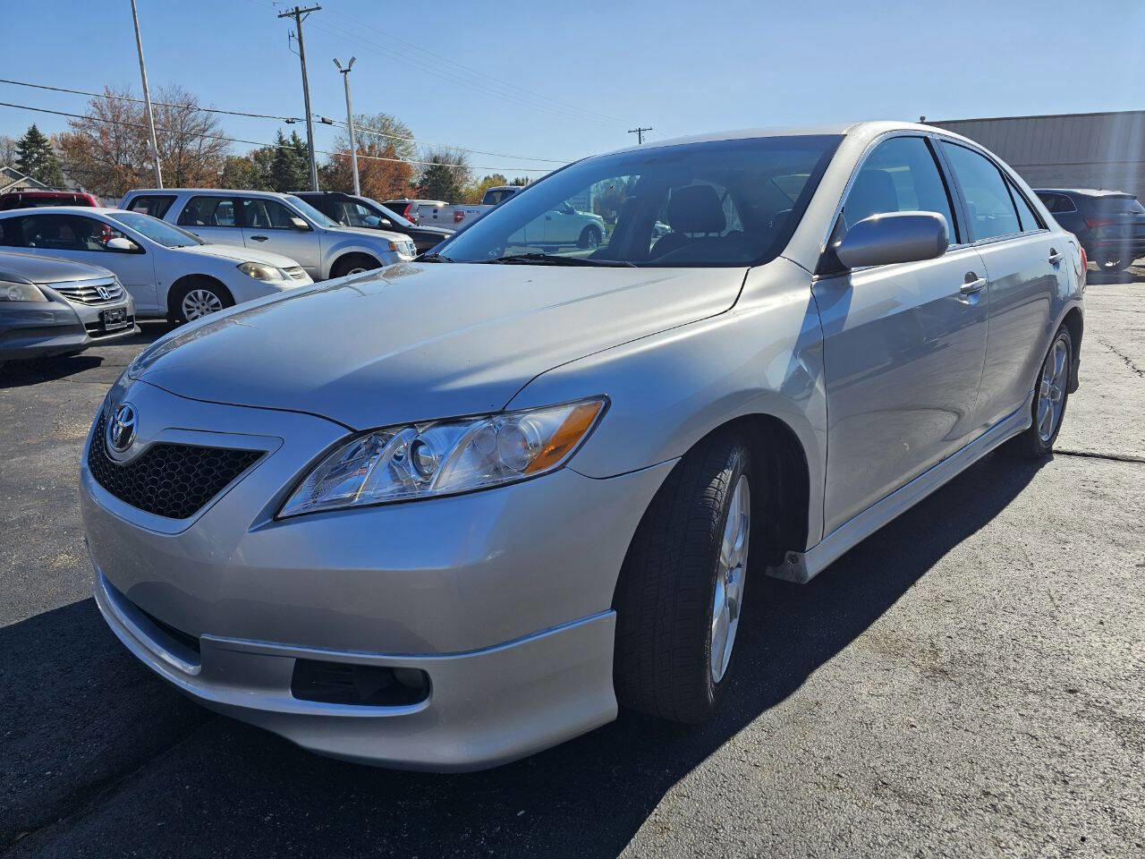 Used 2009 Toyota Camry SE FWD image 3