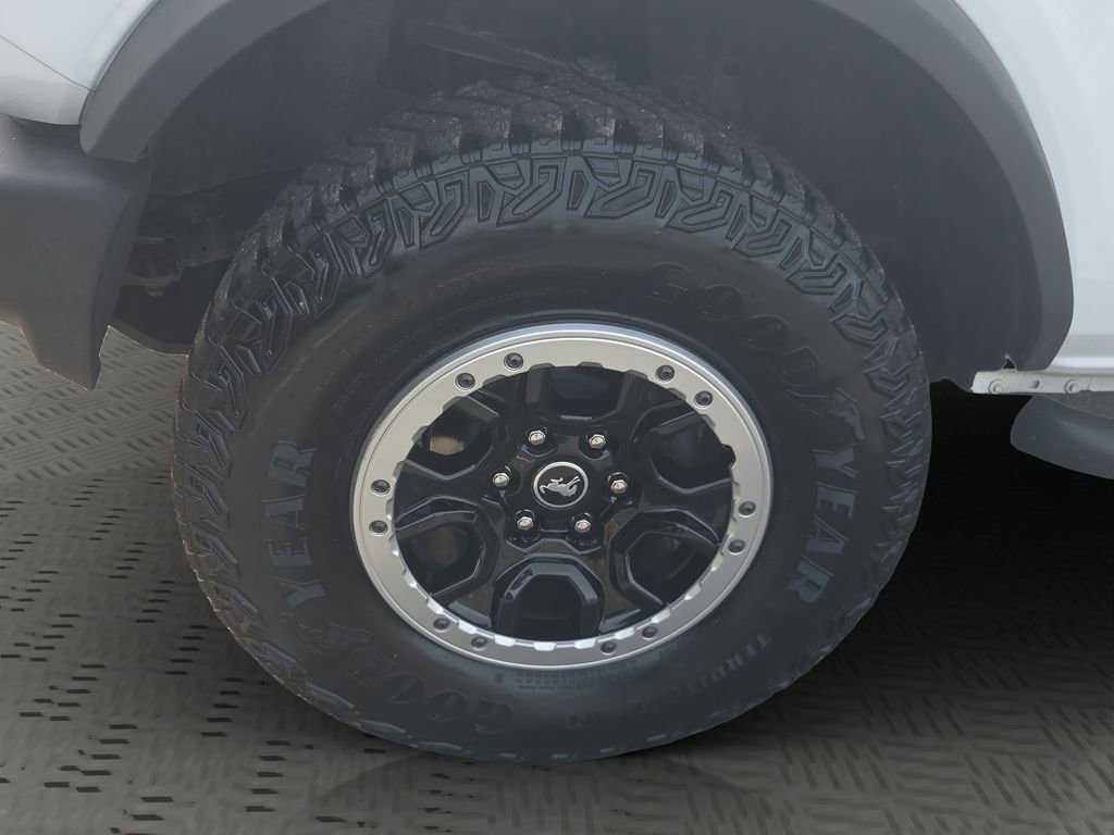 Used 2022 Ford Bronco Big Bend w/ Sasquatch Package AWD/4WD image 15