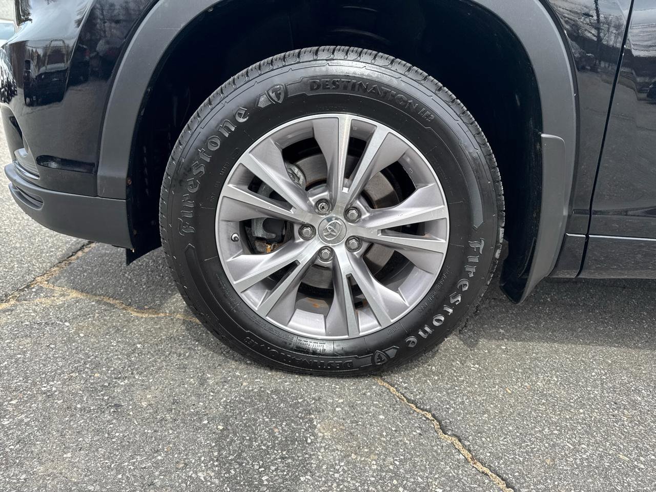 Used 2015 Toyota Highlander XLE image 16