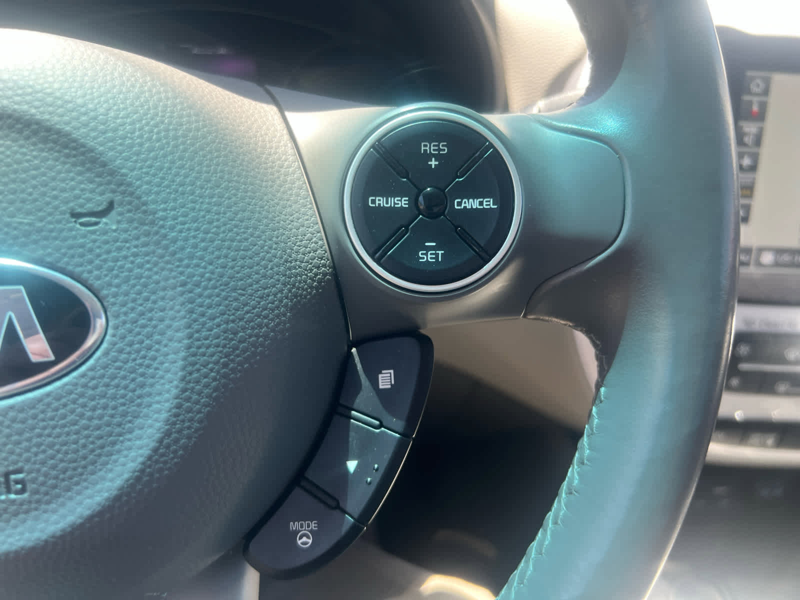 Used 2019 Kia Soul EV + image 17