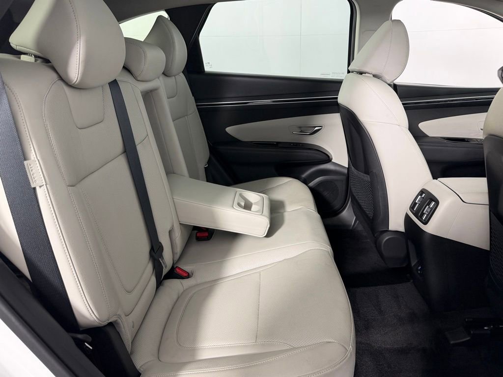 Used 2024 Hyundai Tucson Limited image 31