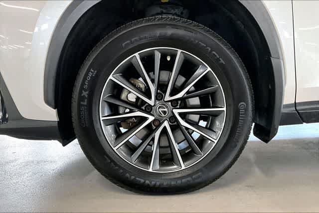 Certified 2022 Lexus NX 350h AWD w/ Towing Package (2000 Lbs) image 34